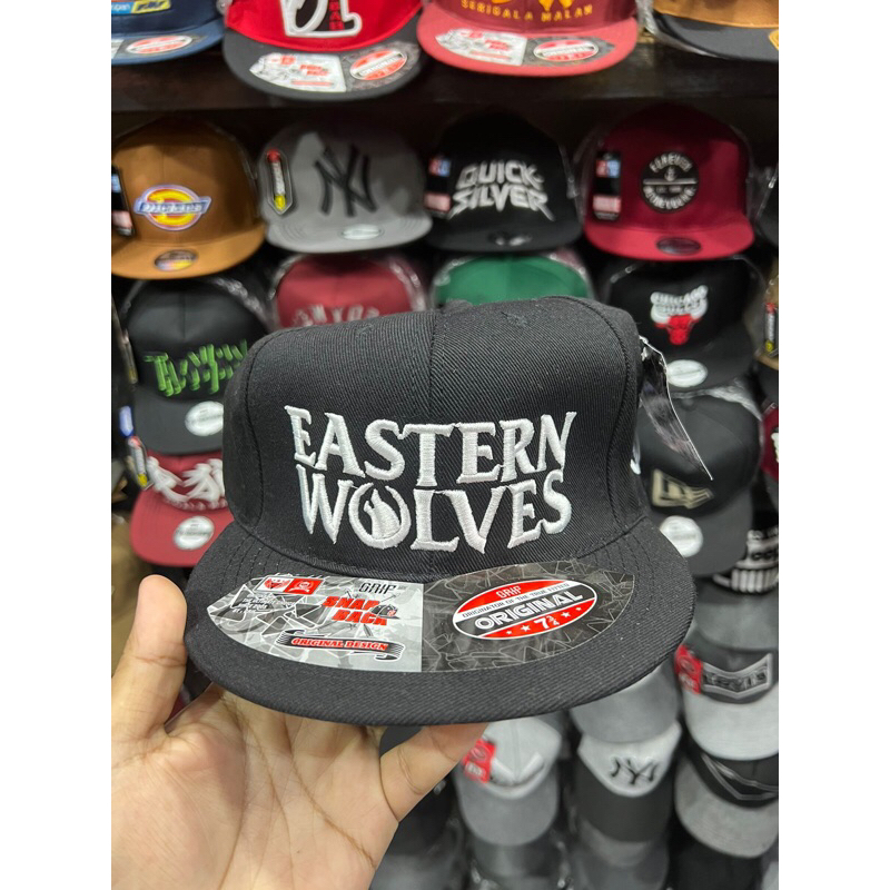 TOPI SNAPBACK TERBARU EASTERN WOLVES