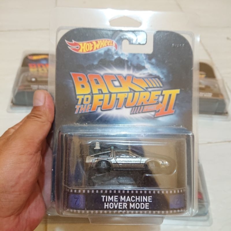 HOT WHEELS BACK TO THE FUTURE TIME MACHINE HOVER MODE 2 RETRO