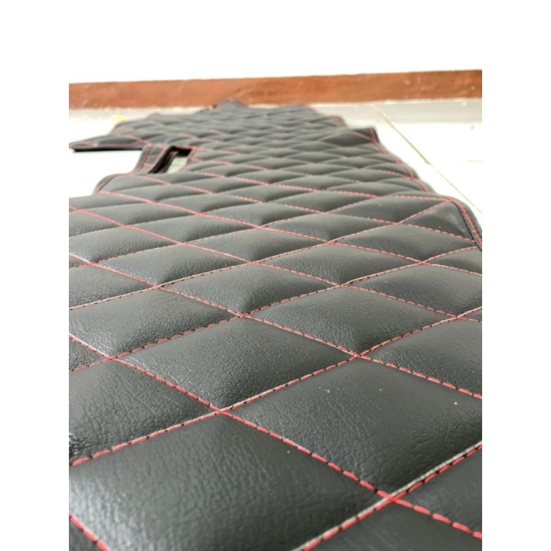 alas dashboard mobil rush terbaru terios tahun 2018-2025 GR karpet dashboard cover dashboard