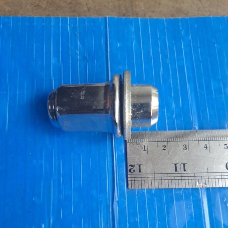 RB ORI Mur nut roda Fortuner,alphard,innova,yaris original oem