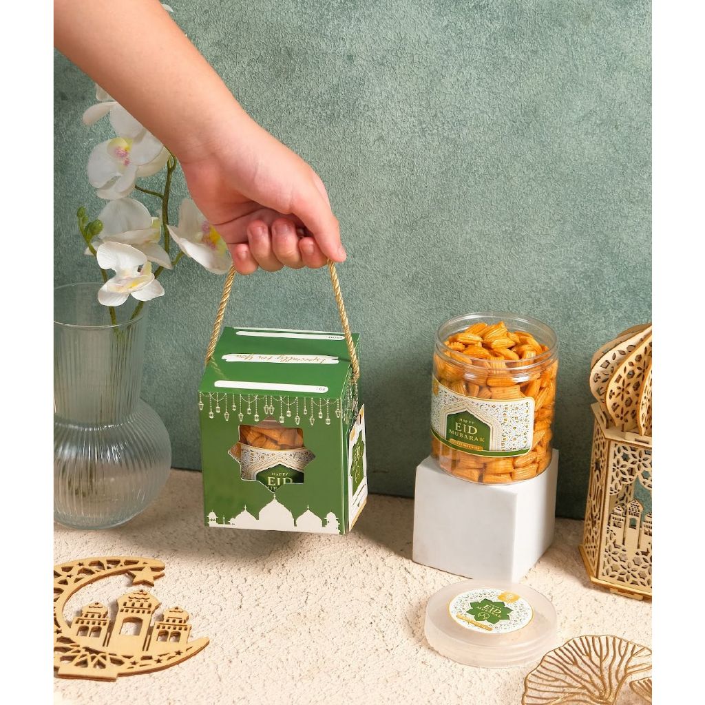 

Aneka Premium Hampers/Gift Snack/Kue Kering Packaging Emerald Box isi 1 Toples Bulat 600 ml for Any Occasion Lebaran/Idul Fitri/Ulang Tahun/Natal/Tahun Baru/Imlek/CNY/Newborn