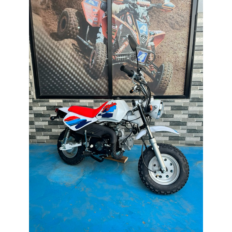 Motor Mini Replika Monkey Baja 125cc Roda 8 inch Transmisi Manual & Kopling