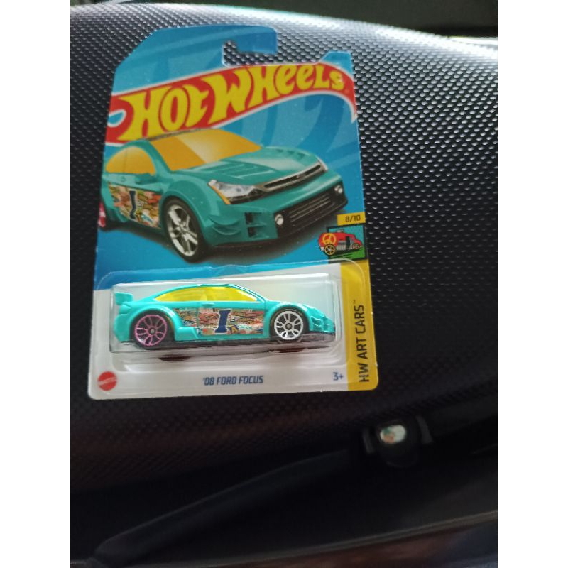 Hot wheels 08 FORD FOCUS