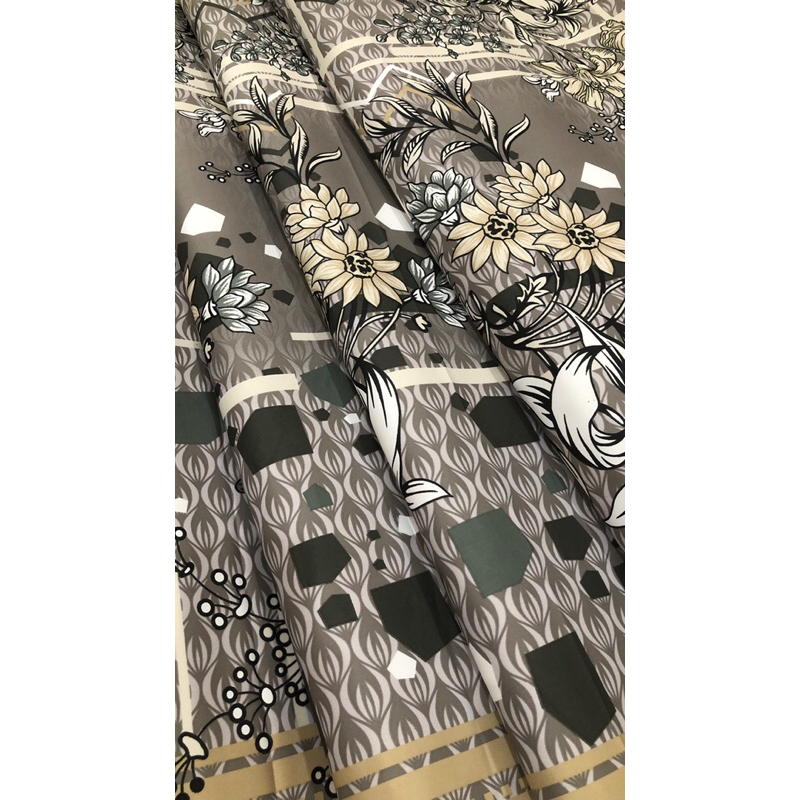 Saten Motif Maxmara Lux