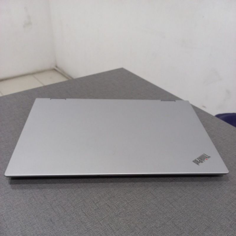x1 yoga i5 gen 7