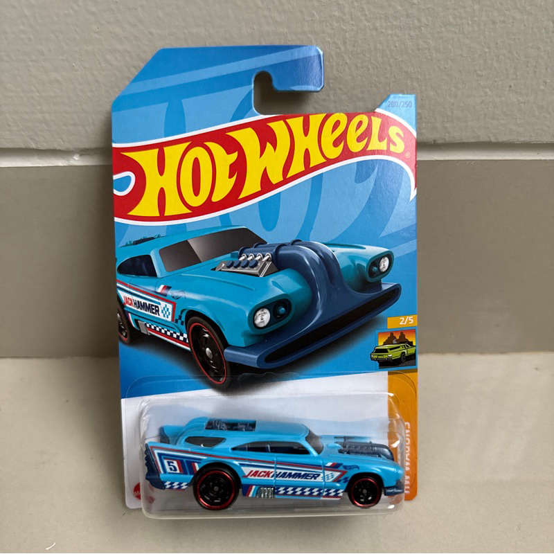 jack hammer hotwheels wagon biru