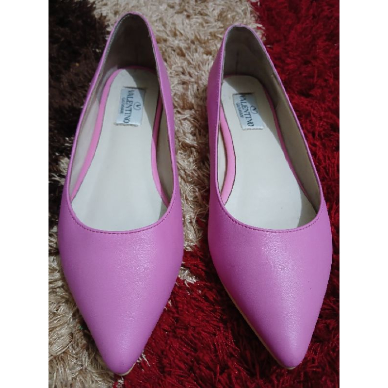 preloved sepatu valentino