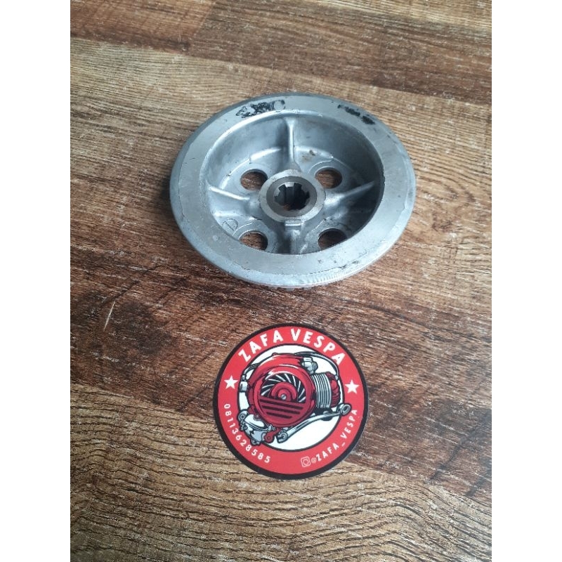 Tutup Kampas Kopling Yamaha TOUCH 4XC Original Copotan Motor Display Dealer