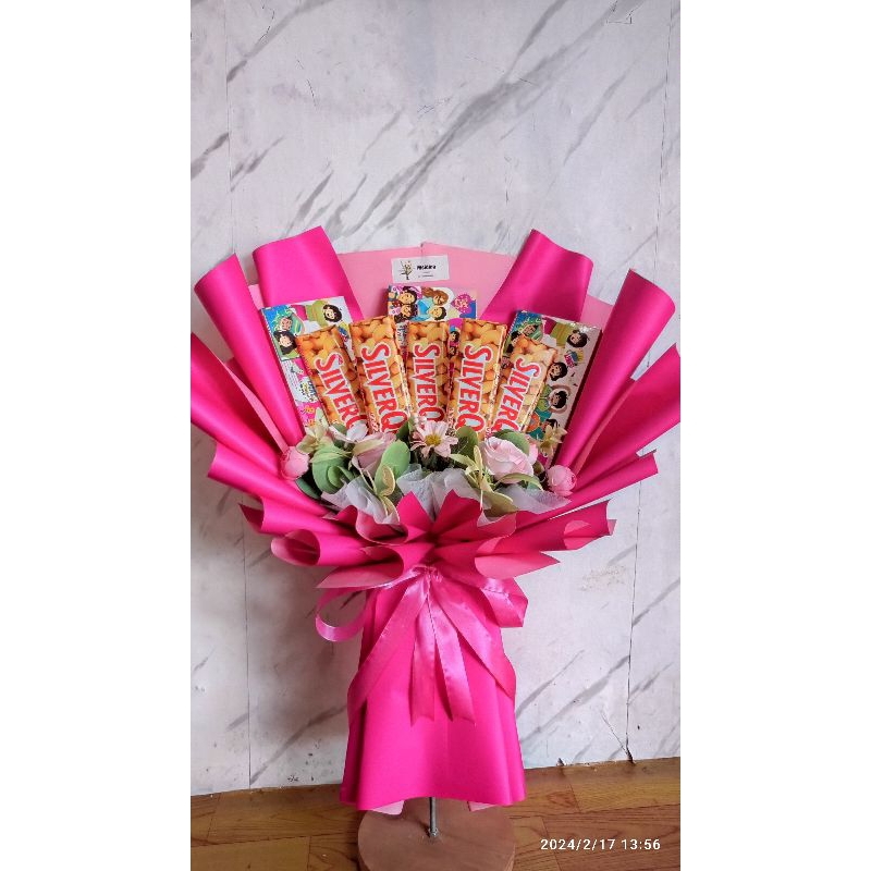 

Buket silverqueen / Bouquet Silverqueen murah / buket murah