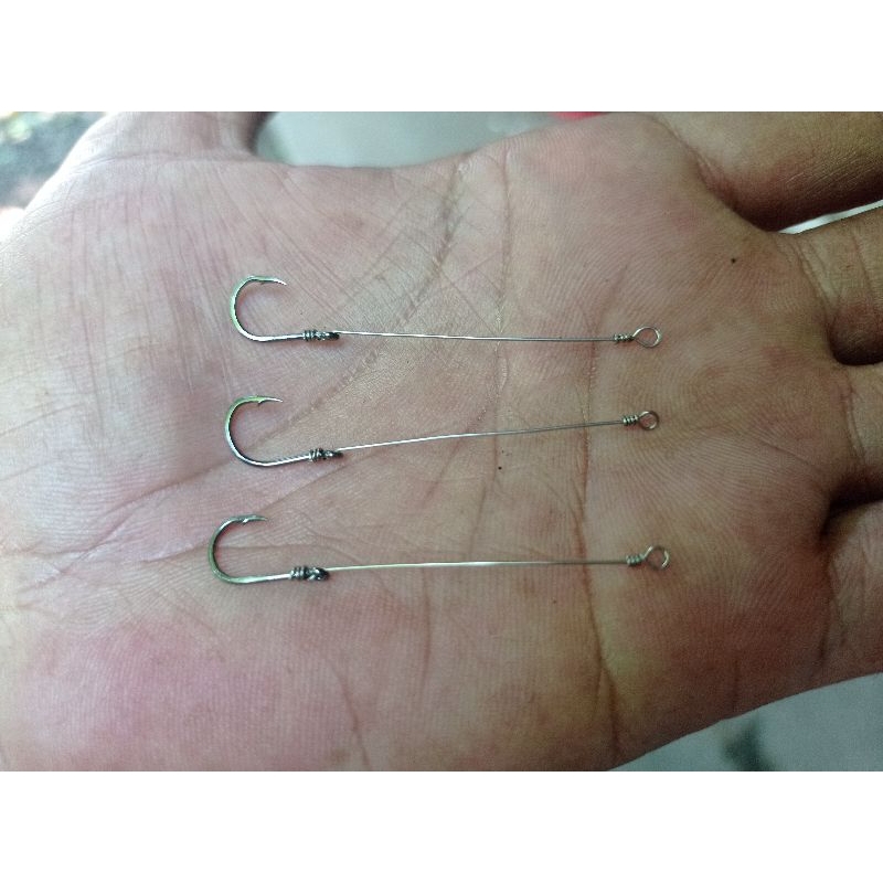 Rangkaian kail pancing bawal pacu