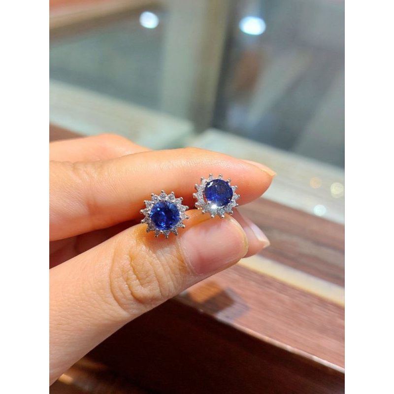 Anting Tusuk Giwang Emas Putih Model Mata Biru 3.2gram 17k 750 (AH95)