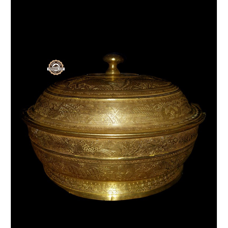 Bokor tutup / abun kuningan ukir kuno PALEMBANG / BANJAR ( RARE MOTIF )