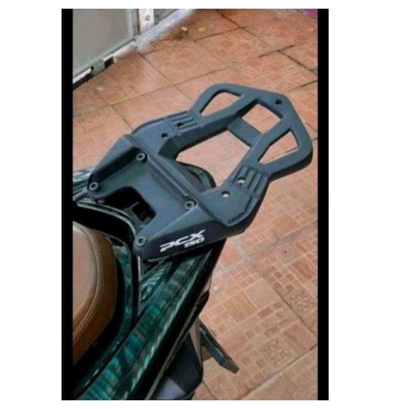 Bracket Top Box PCX 150 LOKAL/THAILAND PCX 160 Braket Top Box PCX 150 LOKAL/THAILAND PCX 160