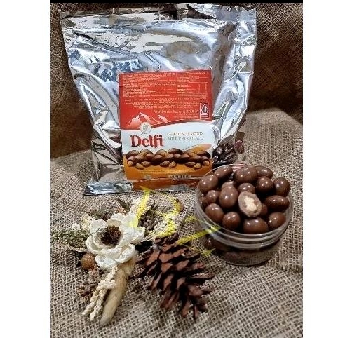 

Delfi coklat almond