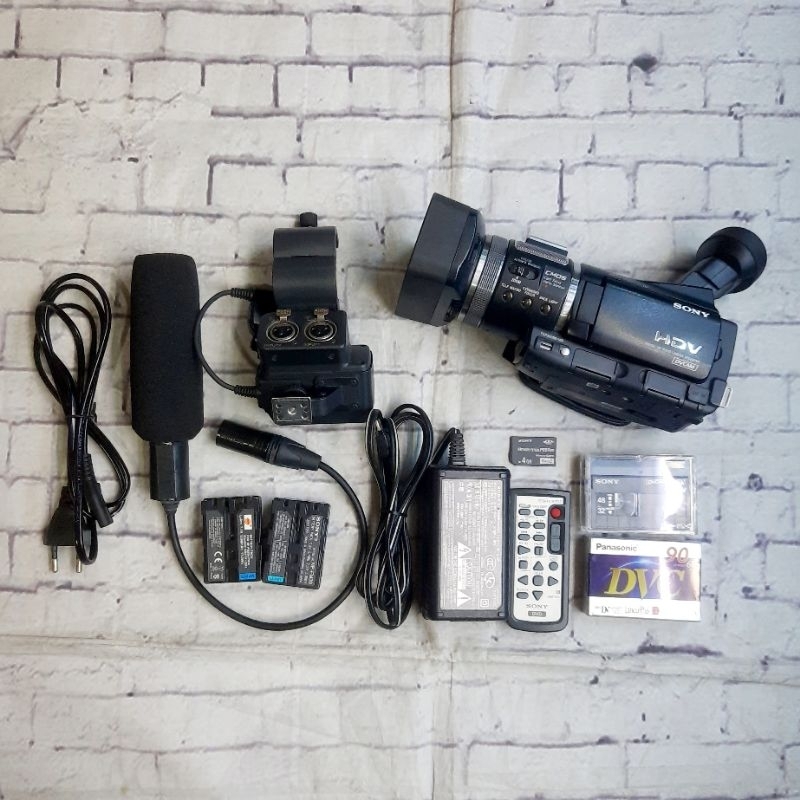 Handycam MiniDV Sony HVR-A1C Full HD No HDMI