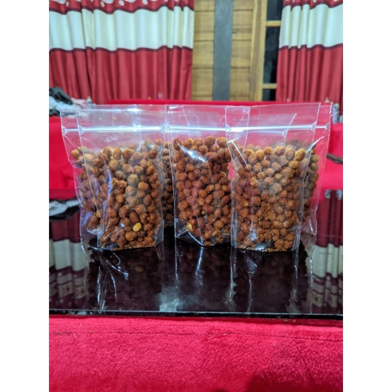

Kacang Disco Lokal