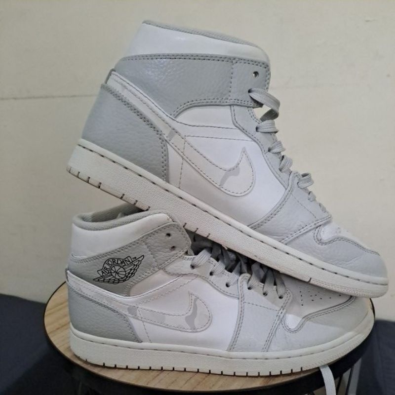 aj 1 grey mid elephant + sb panda