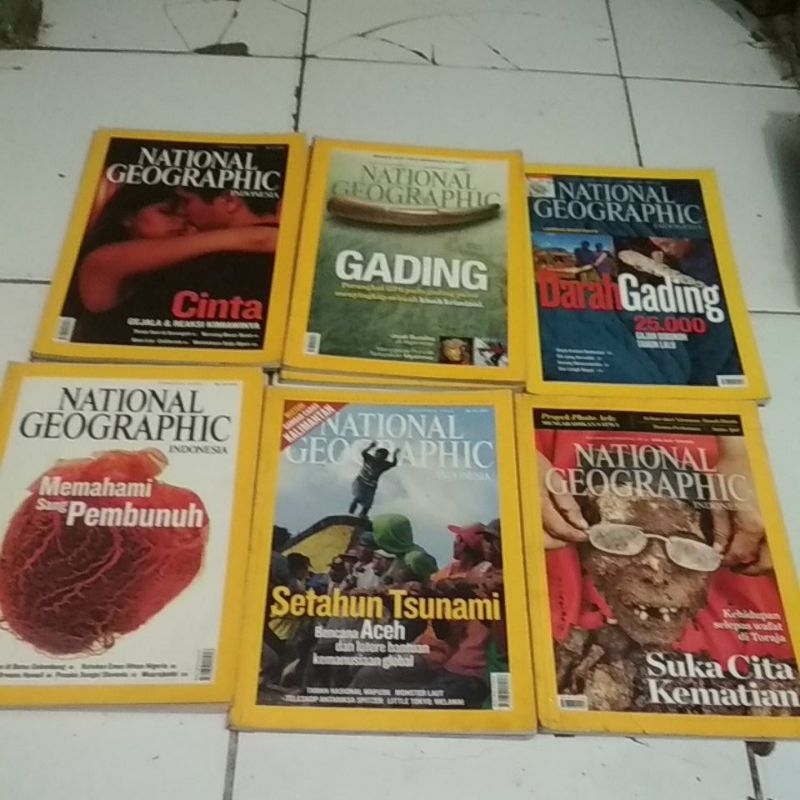 Majalah National Geographic. suka cita kematian / darah Gading / sang pembunuh / Gading / setahun ts