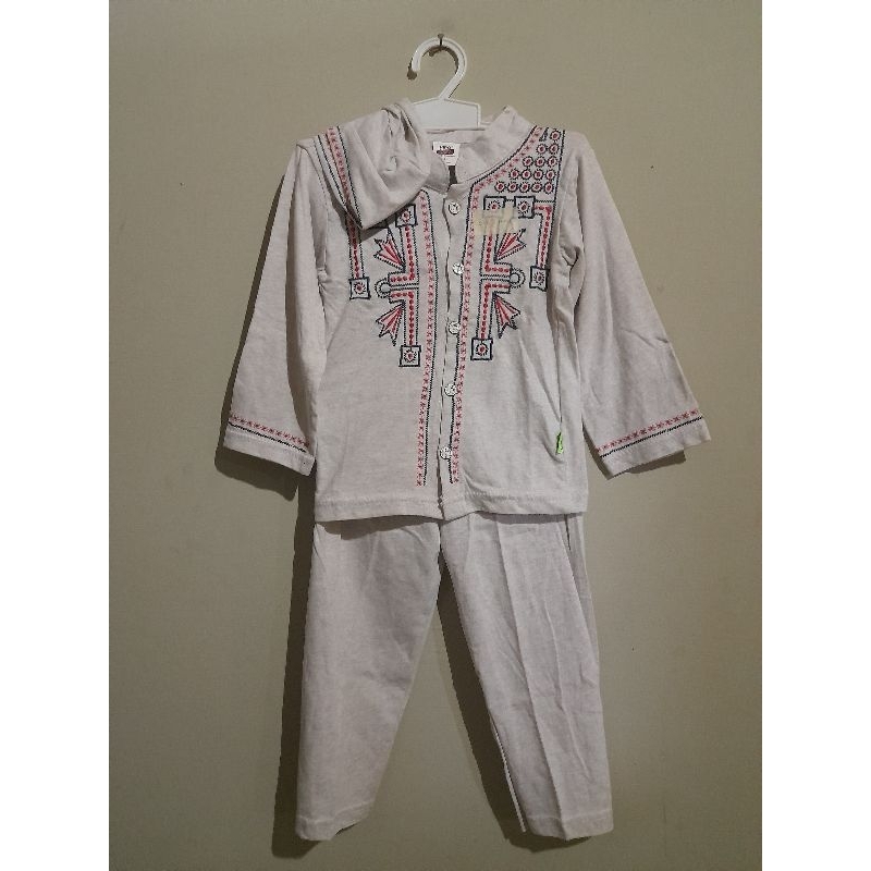 set koko anak hipofant