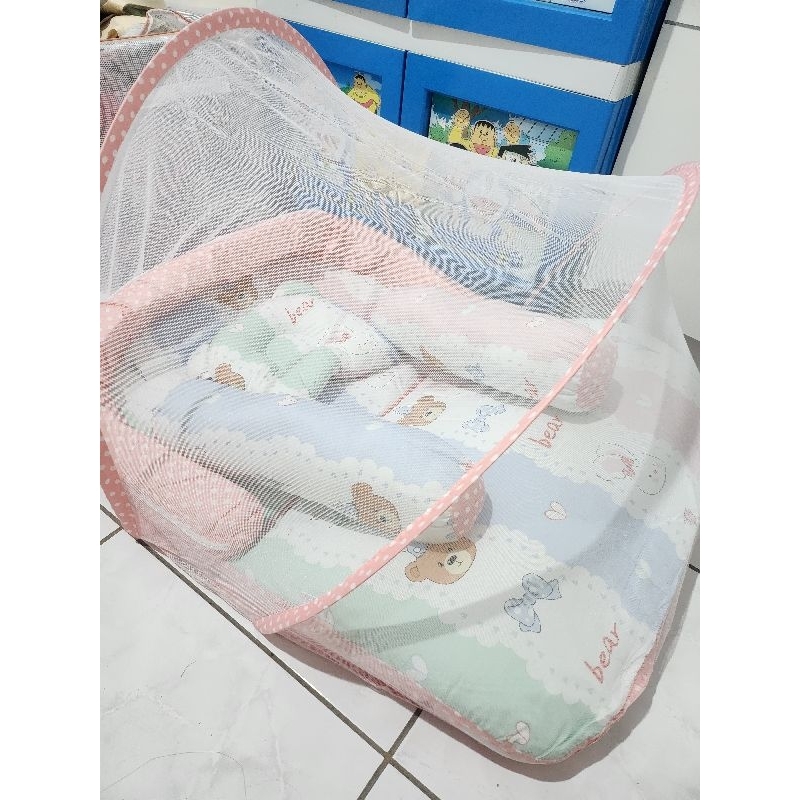 SALE  BUMBEE COLLECTION - Kasur Lipat Set Bantal Guling Bayi + Kelambu Anti Nyamuk Katun Jepang / Ka