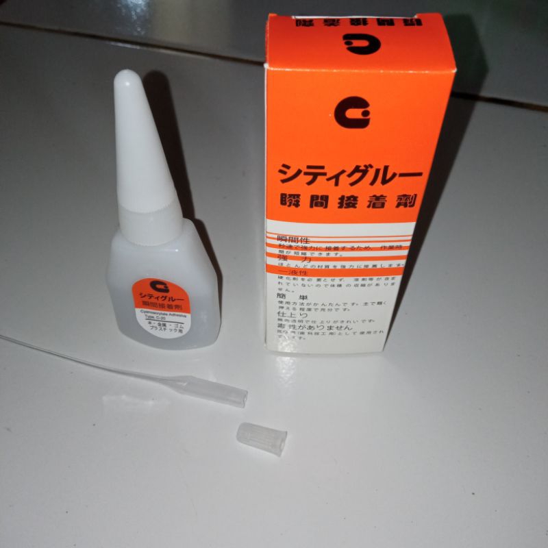 

Lem Cina cair super lengket