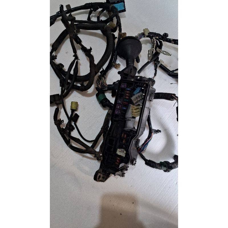 kabel wearing fuse box sekring depan Avanza xenia