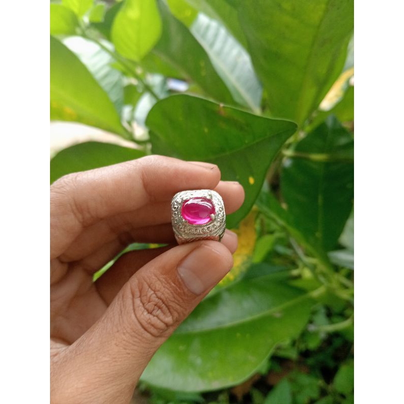 batu cincin merah siem