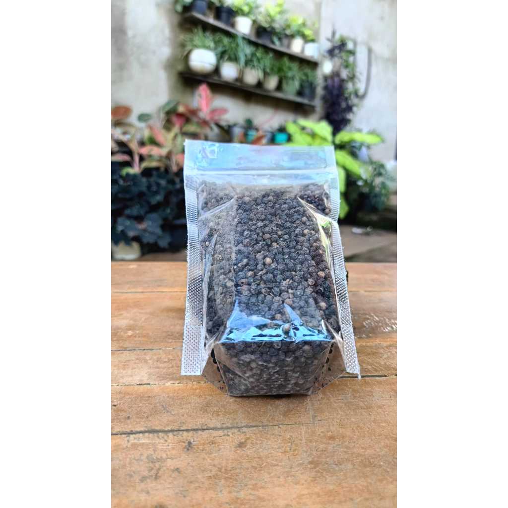 

Lada Hitam Biji (Whole Black Pepper)-100gr