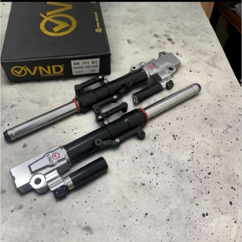 USD Vario 160 CBS ak111 b1 vnd black shock depan vario 160 CBS ak111