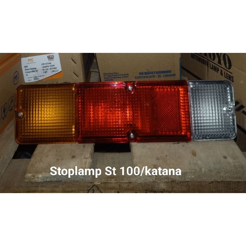 Stoplamp Lampu Stop Rem Suzuki Carry ST100 
Suzuki Carry 1.0
Suzuki Futura 1.5
Carry Pickup
Futura P