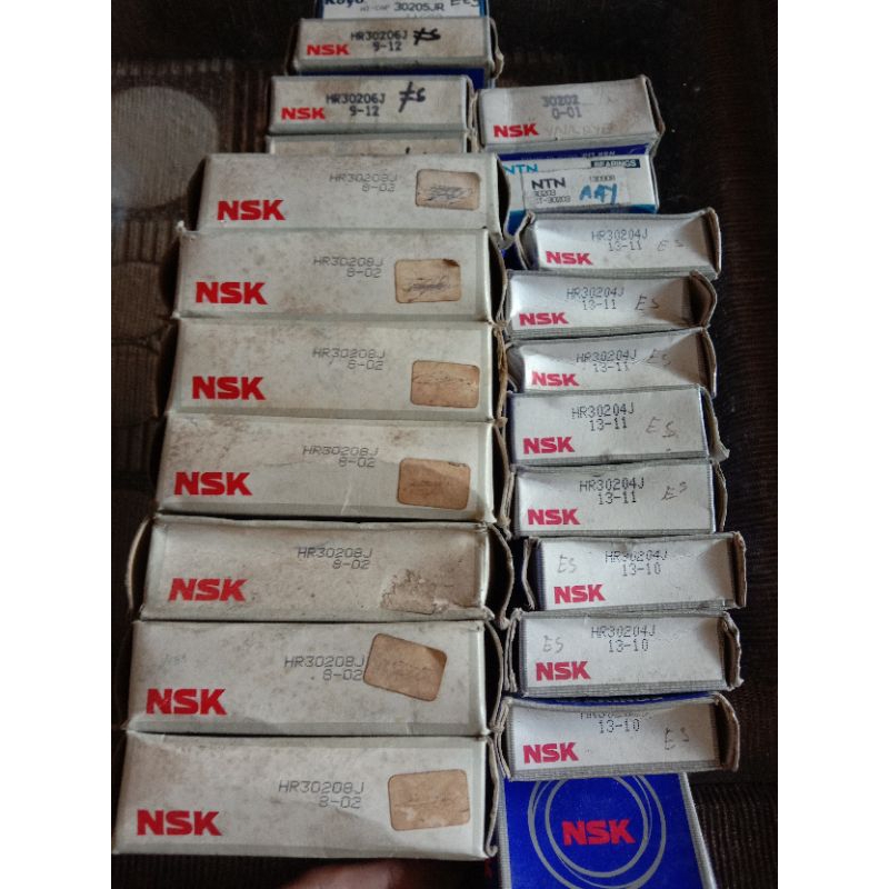 Bearing Laker Laher Original NSK Koyo NTN 30202 30203 30204 30205 30206 30208