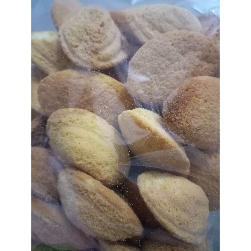 

BOLU KETAPANG / KUE CUBIT / BOLU JADUL / BOLU KERING