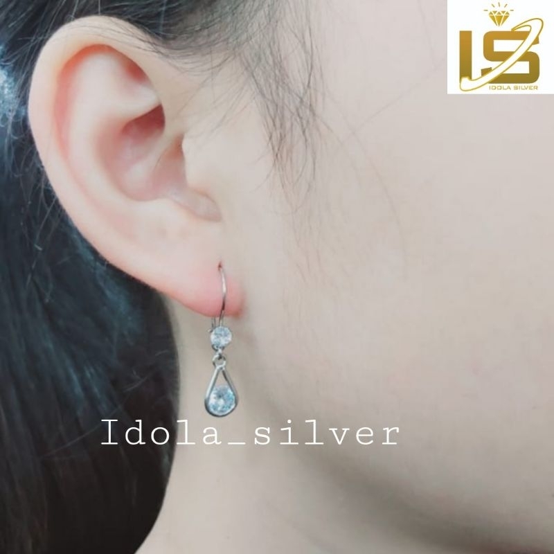 XIX Anting perak asli silver wanita 925 Lapis Emas Putih Asli Model Tetes Air Permata Kilau - Anting