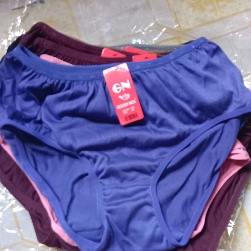 GN celana dalam wanita