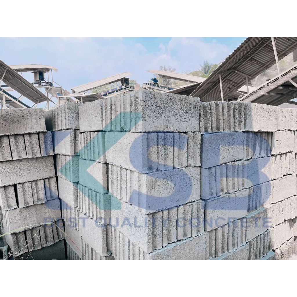 CONBLOCK (39 x 9 x 19)