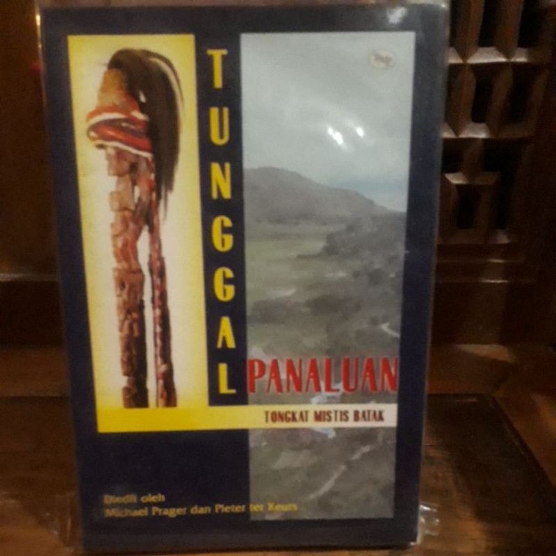 TUNGGAL PANALUAN - TONGKAT MISTIS BATAK - MICHAEL PRAGER