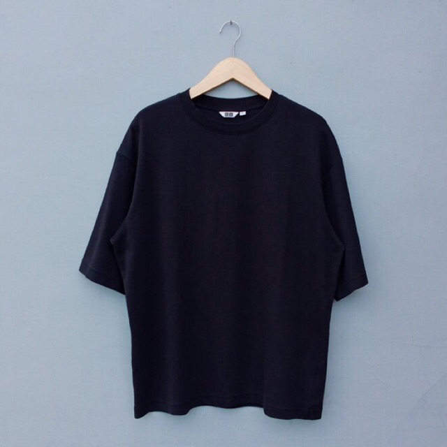 t-shirt uniqlo airism oversize