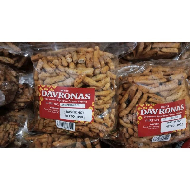 

Bastik Hot Davronas 490 gram / Bastik Pedas / Oleh Oleh Magelang Temanggung Wonosobo Yogyakarta / Keripik Kerupuk Cemilan Snack
