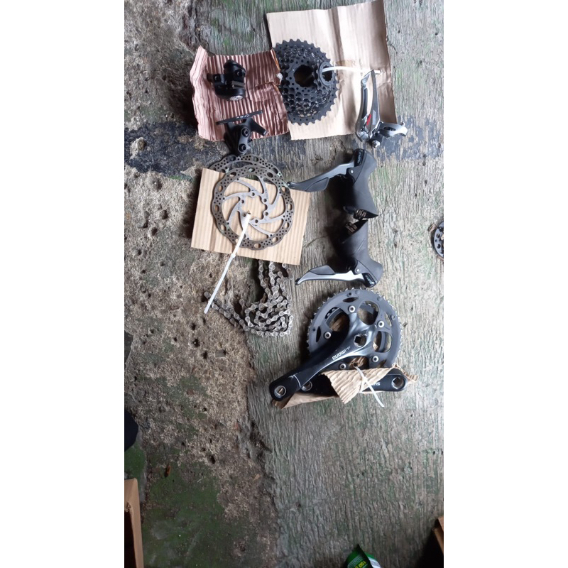 groupset shimano claris 2x8