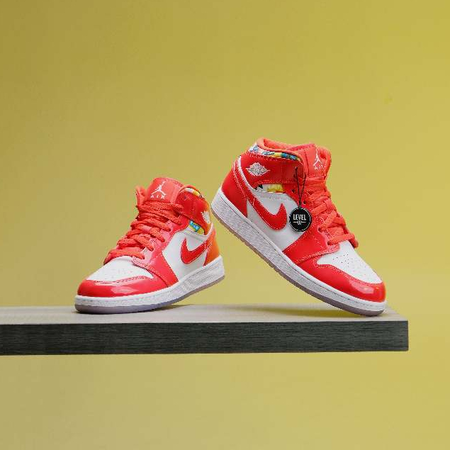Air Jordan 1 Mid SE Barcelona 100% Original