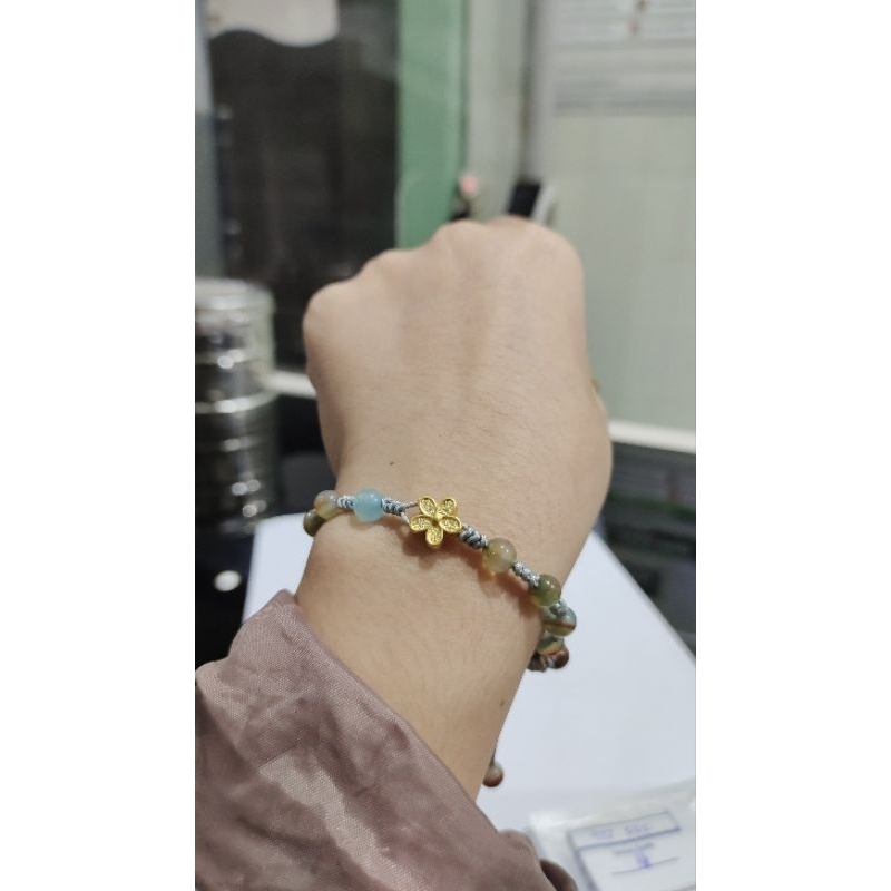 gelan tali giok charm bunga emas
