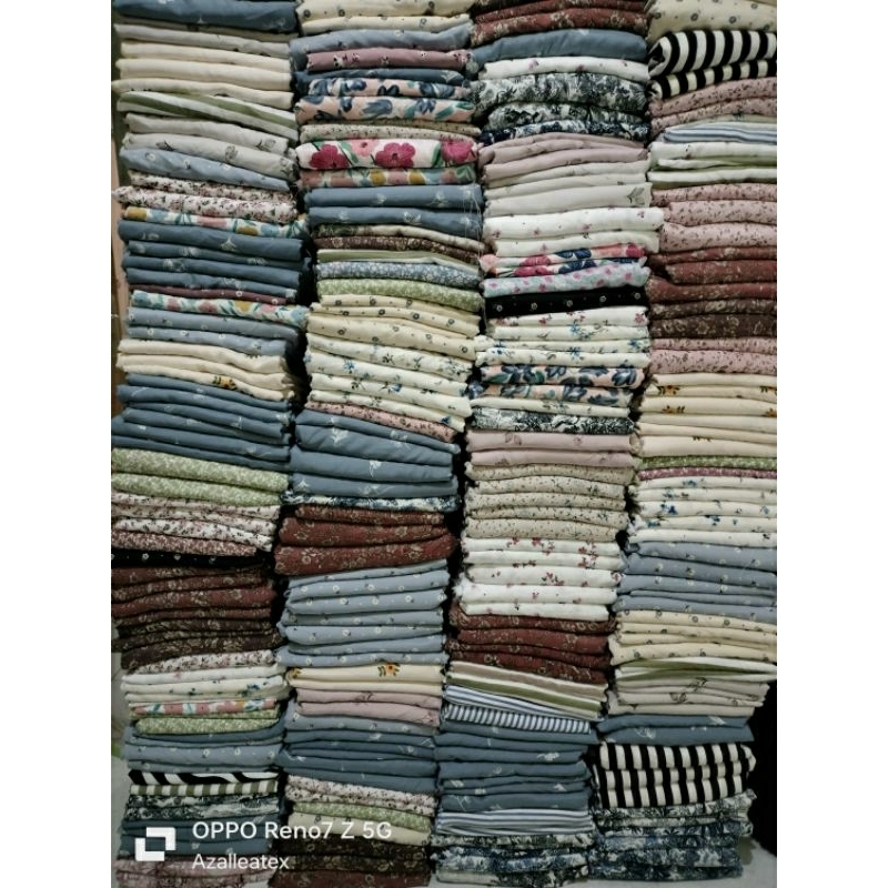 Kain Crinkle Polos Kiloan