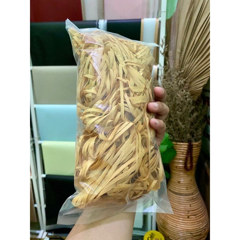 

Kertas Serut/Kertas Cacah Untuk Isian Hampers DLL