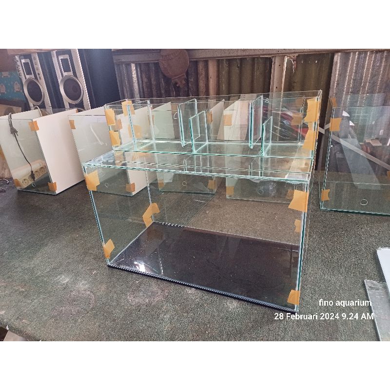 aquarium 60x30x35  plus top filter dan tutup