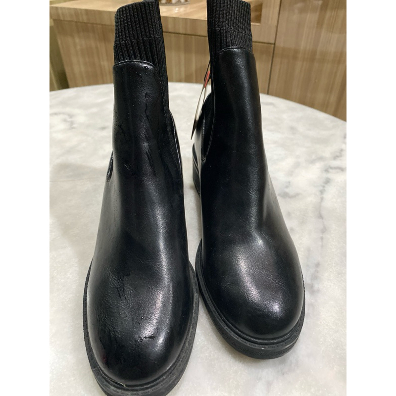 BOOTS Sepatu Zara SZ 37