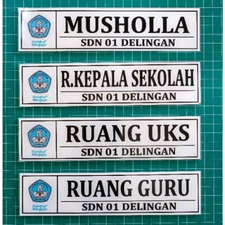 

PAPAN NAMA RUANGAN/ NAMA RUANG AKRILIK/PETUNJUK RUANG/20×5 CM/CUSTOM_003