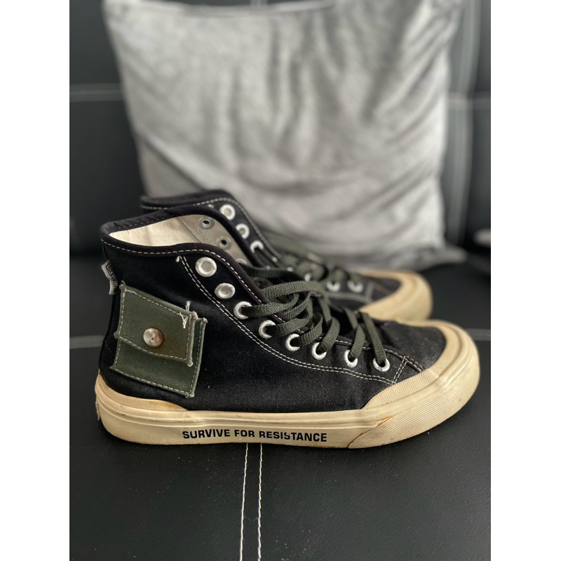 Sepatu poison Street second