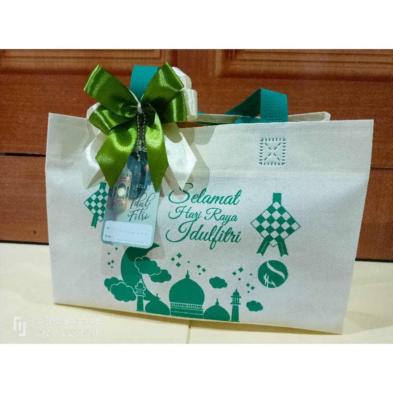 

Pita idul fitri/pita parcel/pita hiasan/pita hampers/pita souvenir/pita kado
