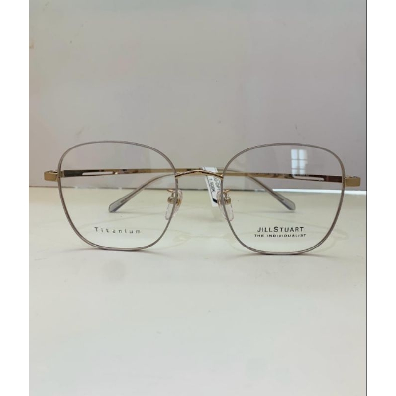 Frame Jill Stuart