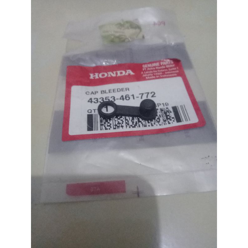 karet tutup pembuangan minyak rem cap bleeder tiger sonic cb 150r cbr beat cs 1 beat supra scoopy al